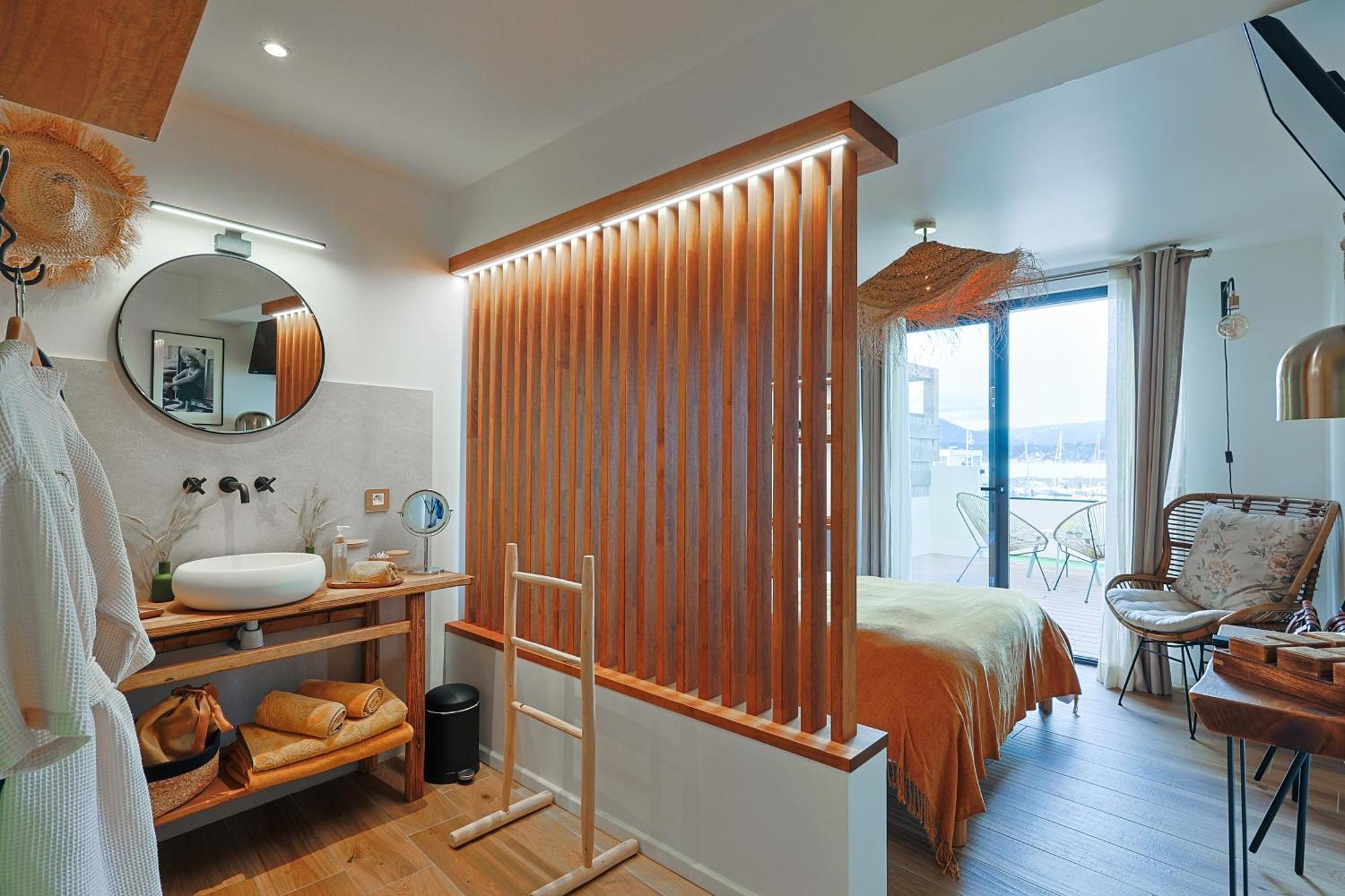 Chambre D'Hote Luxe Vue Mer Boheme Le Pradet Exterior photo